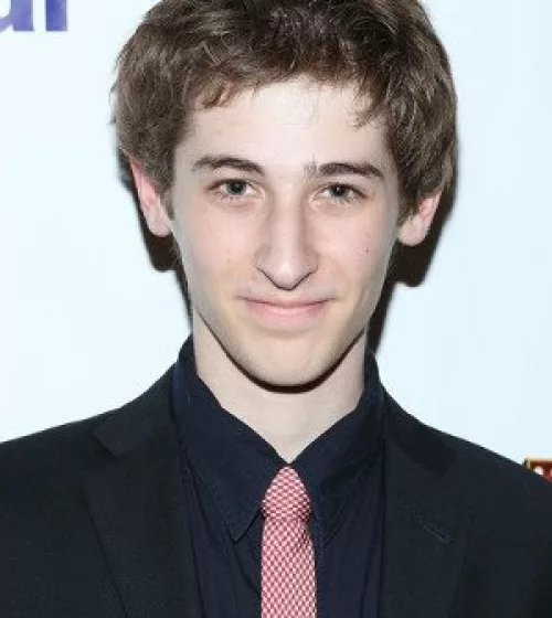 Noah Robbins
