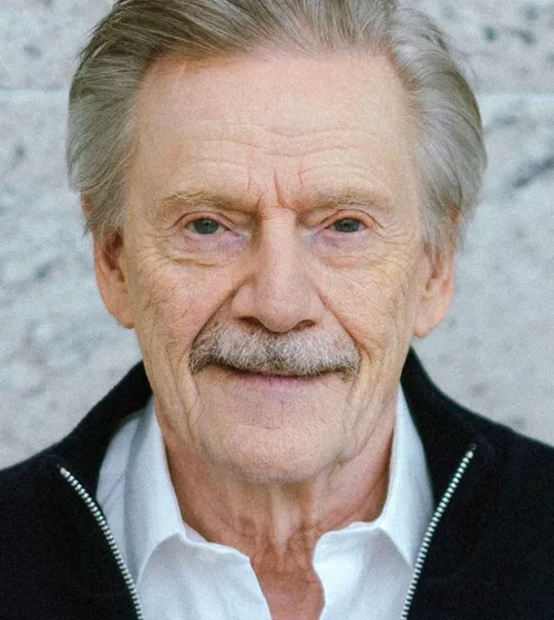 Jesper Christensen