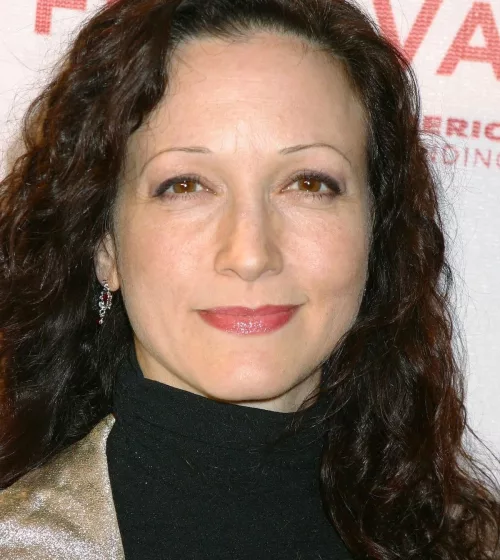 Bebe Neuwirth