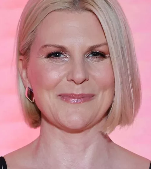 Jennifer Robertson