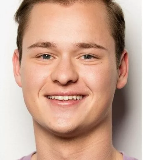 Cooper Tomlinson