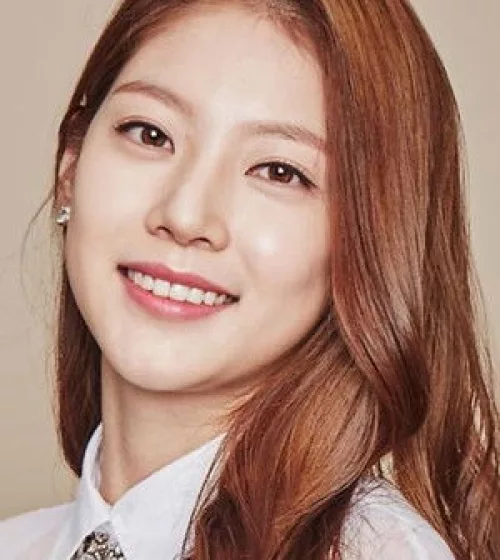 공승연