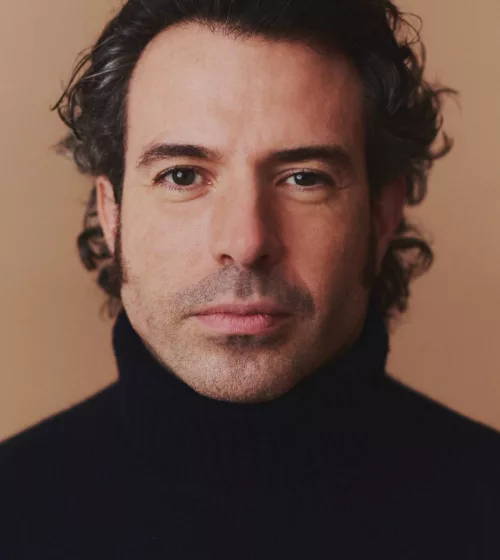 Tom Cullen